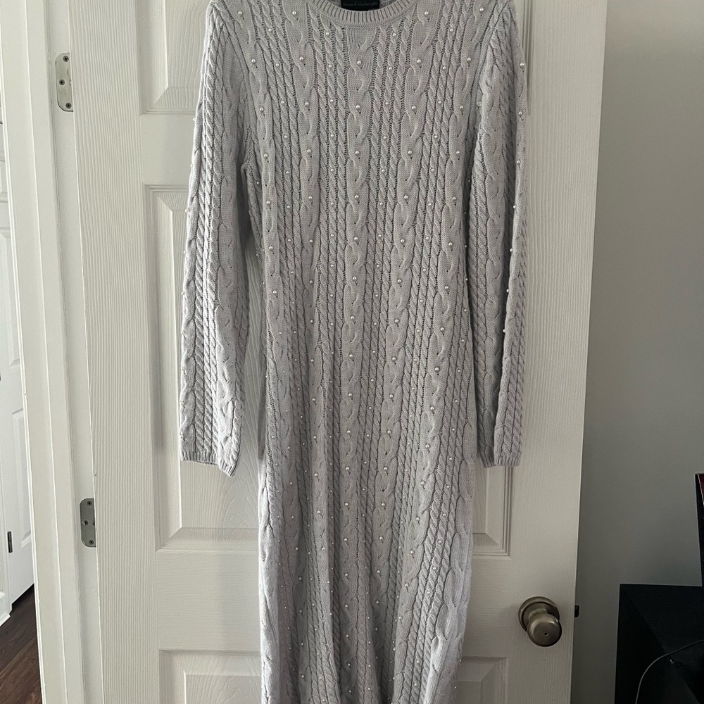Elegant Gray Pearled Cable Knit Dress